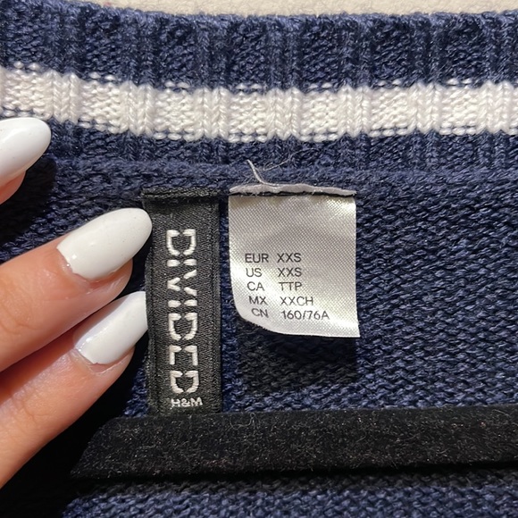 Dark Blue White Striped Long Sleeved Crop Top - Picture 3 of 3
